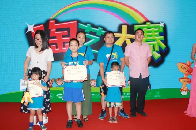 1481533685138377.png blob.png