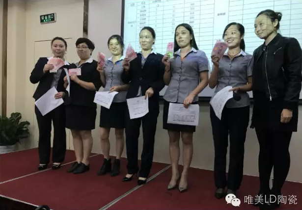 1481594507679299.png blob.png