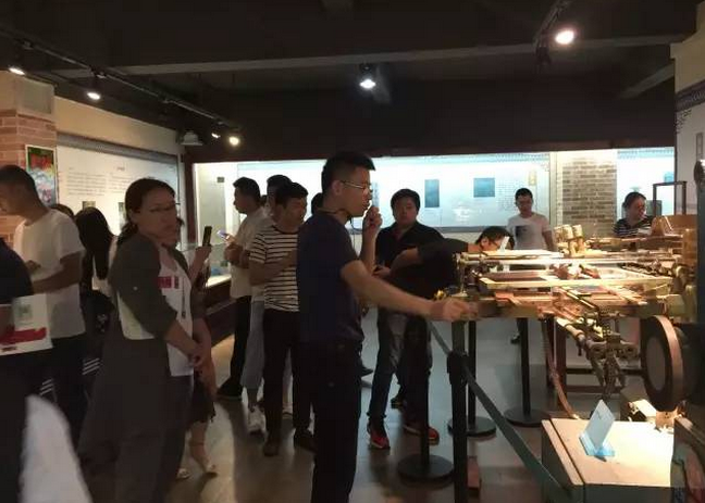 1497339604430317.png blob.png